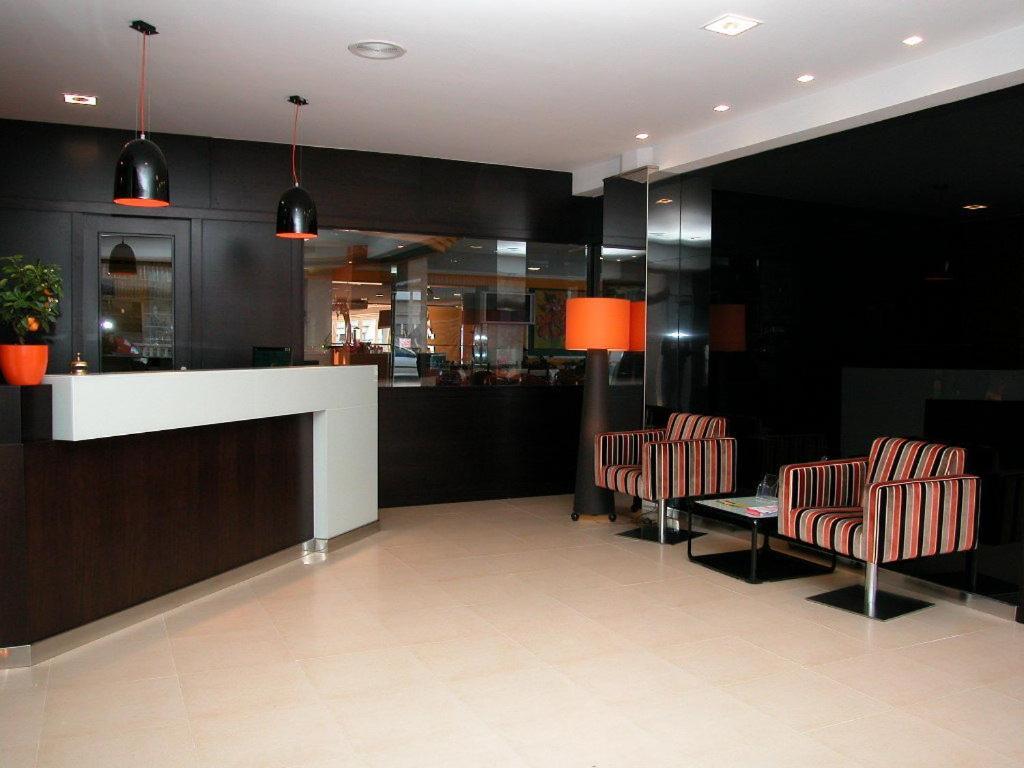 Hotel Los Naranjos A Revolta Ngoại thất bức ảnh