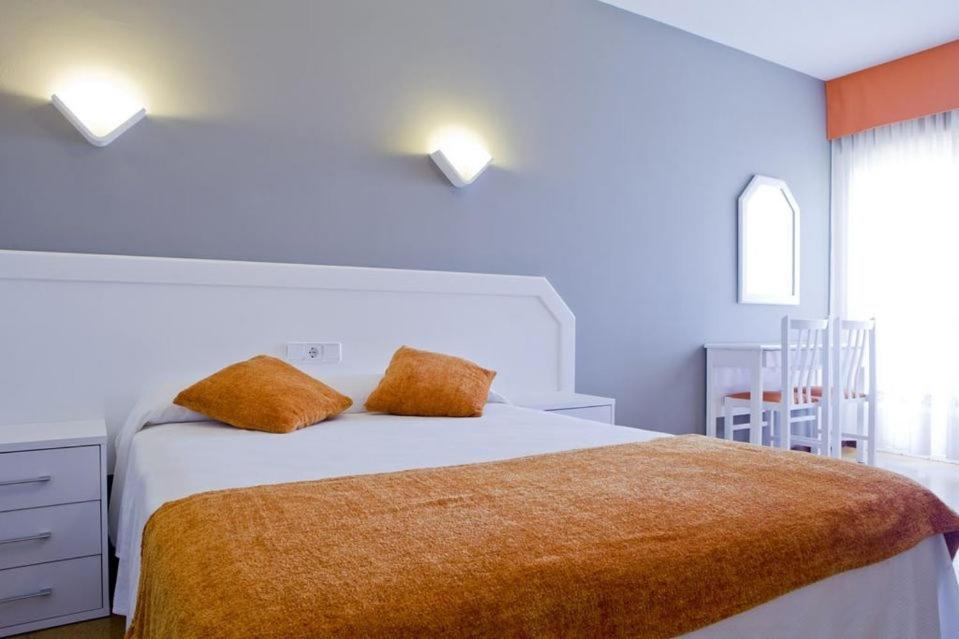 Hotel Los Naranjos A Revolta Ngoại thất bức ảnh